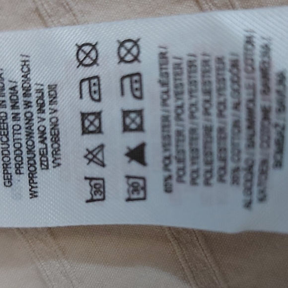 Primark White Floral Top NWOT/Sz M, Floral/Lightweight/Summer/Beach/Flared - Picture 7 of 7